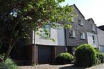 Familie im Glück: 6-Zimmer-DHH, Garten, Terrasse, 2 Bäder, Garage