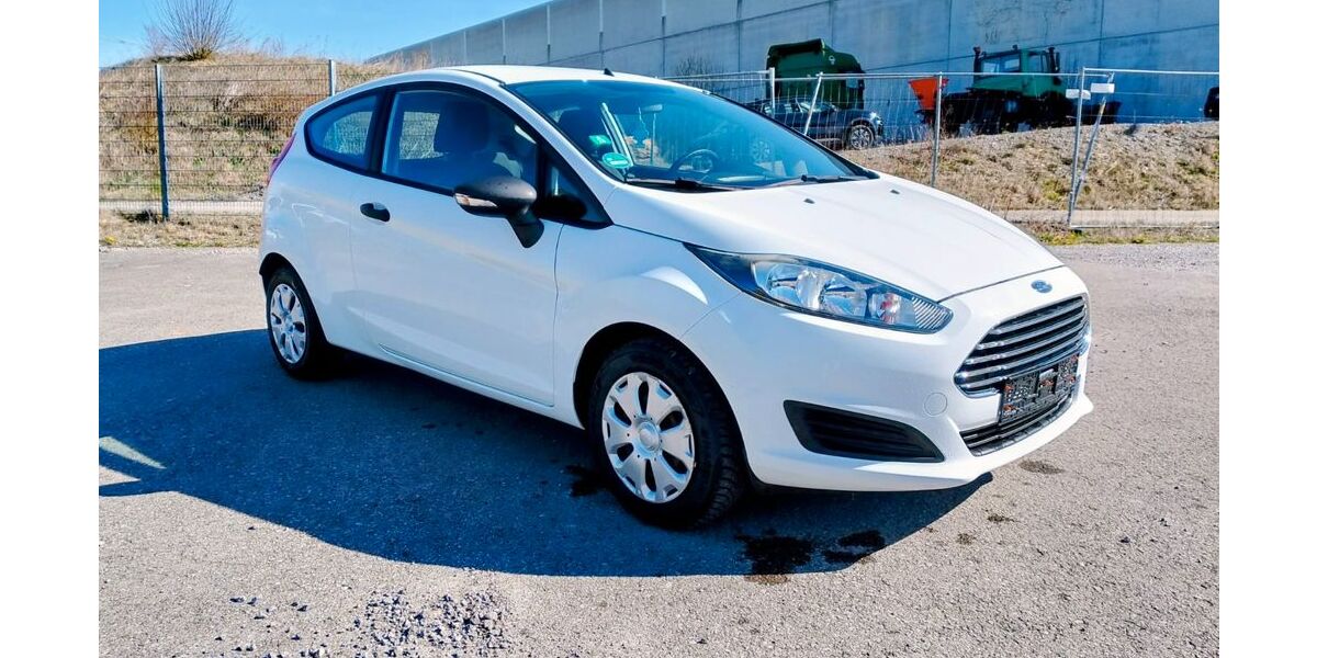 Ford Fiesta 103.000 km 4.999 &euro; Rottweil 78628