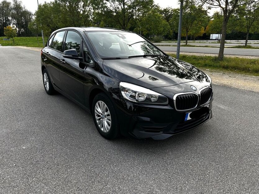 BMW 218 Active Tourer 44.500 km 21.400 € Barbing 93092