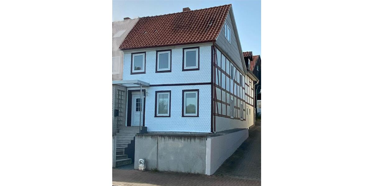 Doppelhaushälfte Bad Salzdetfurth - 6 Zimmer, 140 m&sup2;, 169.000&euro; | Angebot:26863452