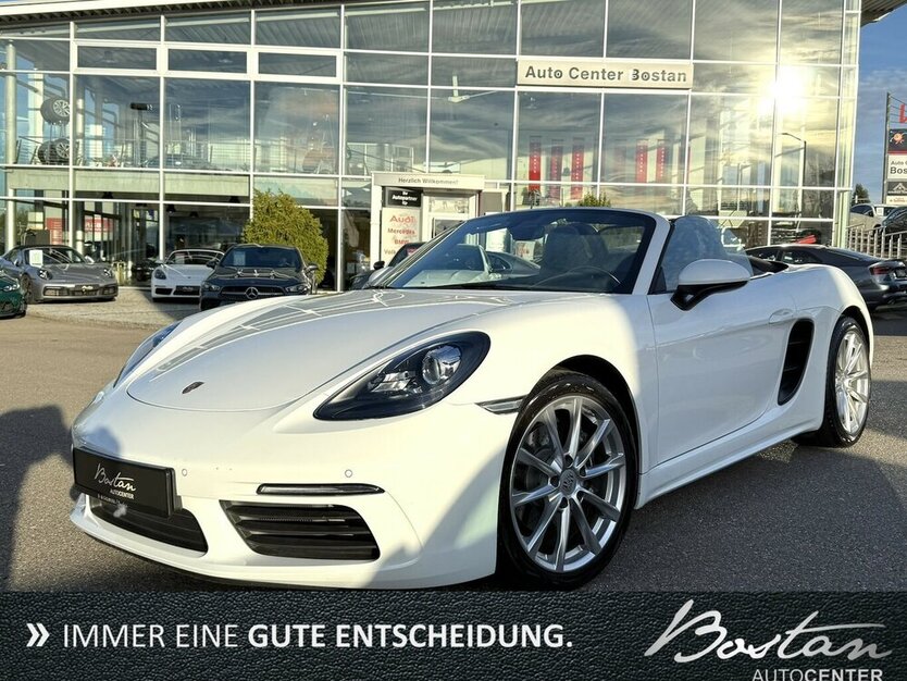 Porsche 718 Boxster SPORT-AUSPUFFANLAGE/NAVI/PDC/1.HAND 9.990 km 57.900 € Villingen-Schwenningen 78054