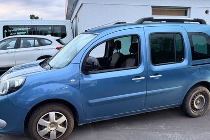 Renault Kangoo 150.000 km 5.300 &euro; Würzburg 97076