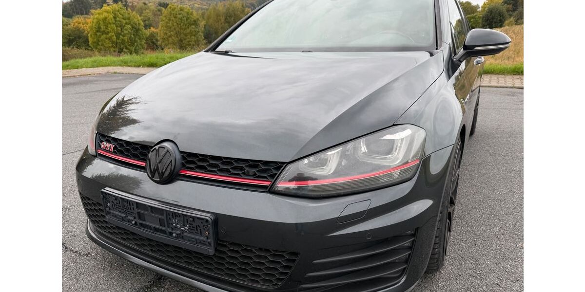 VW Golf 89.200 km 14.900 &euro; Bensheim 64625