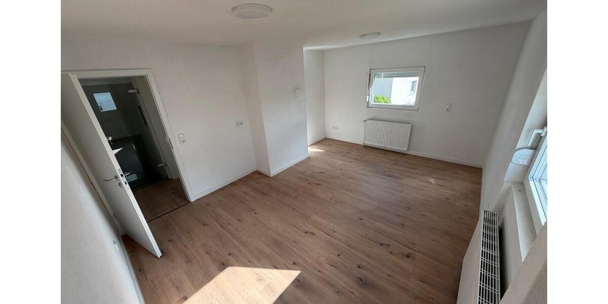 Einfamilienhaus Wolfhagen - 5 Zimmer, 135 m&sup2;, 329.000&euro; | Angebot:26802989