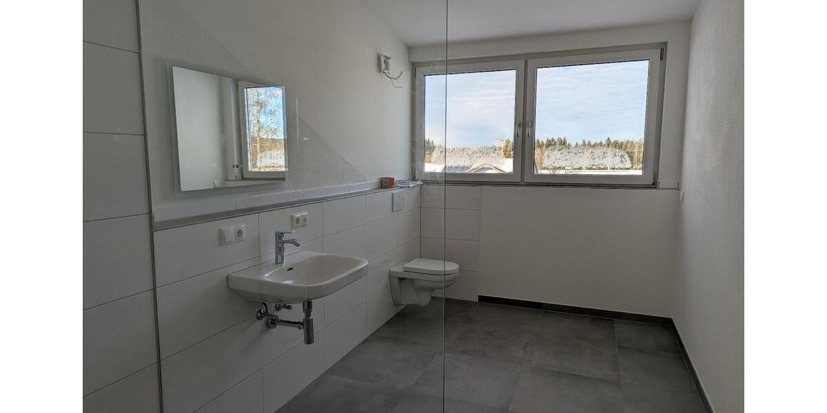 Dachgeschoßwohnung Marktoberdorf - 4 Zimmer, 86 m&sup2;, 1.290&euro; | Angebot:23683615