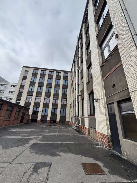 Büro in Berlin 310,40 € 15.52 m²