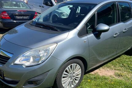 Opel Meriva 131.000 km 3.900 &euro; Hohenstein ot Mackenrode 99755