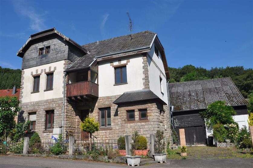 Haus zum Kaufen in Kall 298.000 € 196 m²