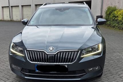 Skoda Superb 208.000 km 12.900 &euro; Nümbrecht 51588