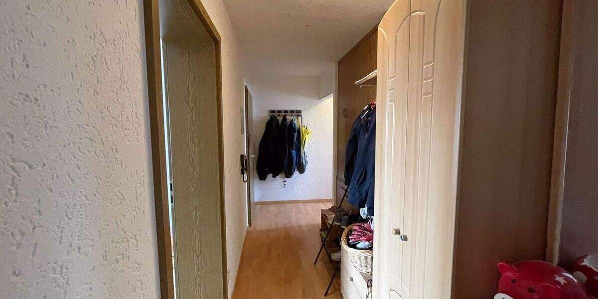 Etagenwohnung Altötting - 3 Zimmer, 77 m&sup2;, 199.000&euro; | Angebot:25676339