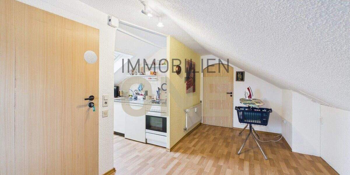 Mehrfamilienhaus, Wohnhaus Pentling - 9 Zimmer, 160 m&sup2;, 735.000&euro; | Angebot:24621352