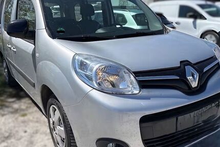 Renault Kangoo 149.305 km 8.000 &euro; Ubstadt 76698