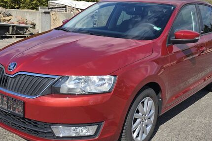Skoda Rapid 112.860 km 7.990 &euro; Taucha 04425