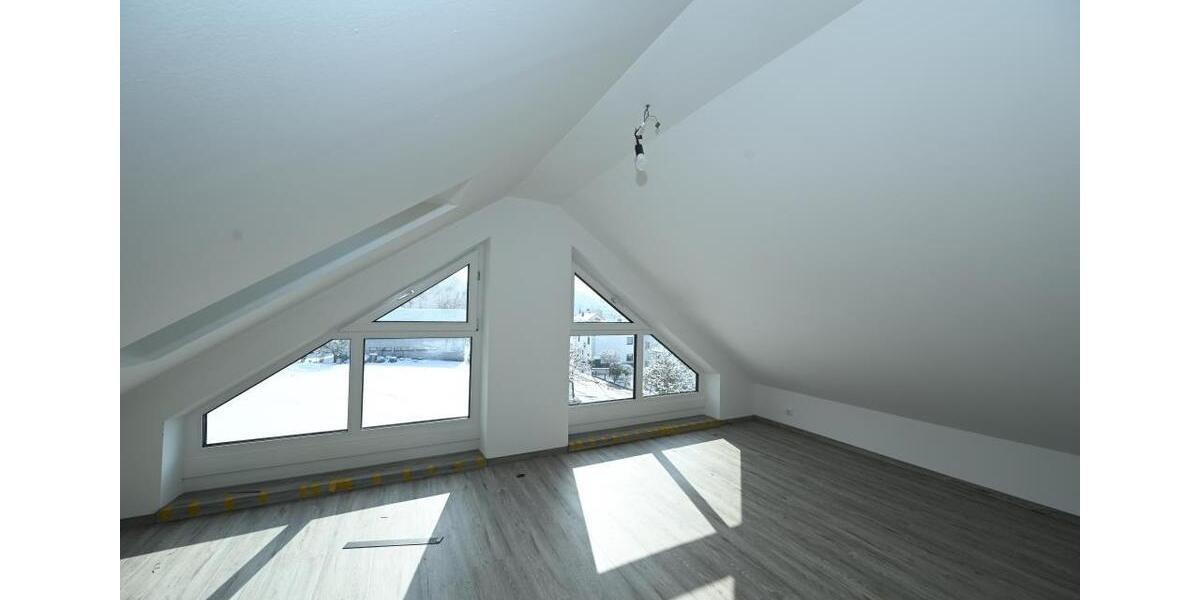 Doppelhaushälfte Deining - 5 Zimmer, 141 m&sup2;, 1.490&euro; | Angebot:25234848