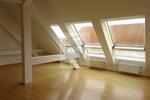 Dachgeschoßwohnung Zwickau - 2 Zimmer, 58 m&sup2;, 349&euro; | Angebot:24877898