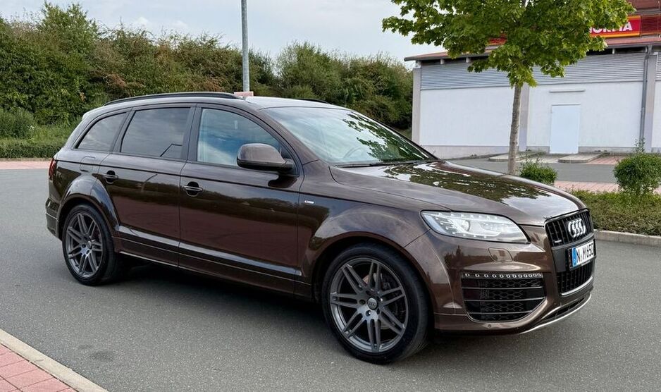 Q7