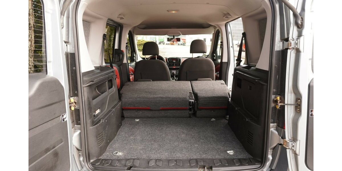 Fiat Doblo Kombi SX 2.0 / PKW- Zulassung 181.818 km 4.890 &euro; Münchenbernsdorf 07589