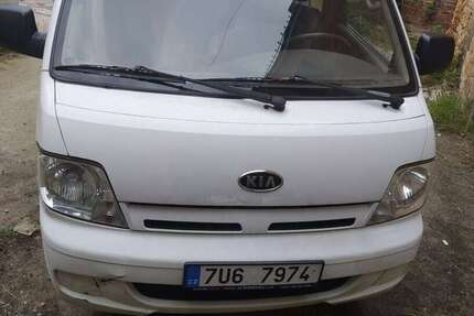 Kia Pregio