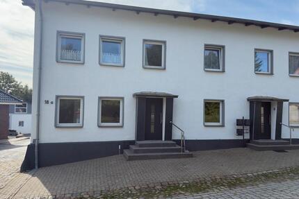 Vermiete 2 Raum Wohnung sofort Verfügbar zimmer