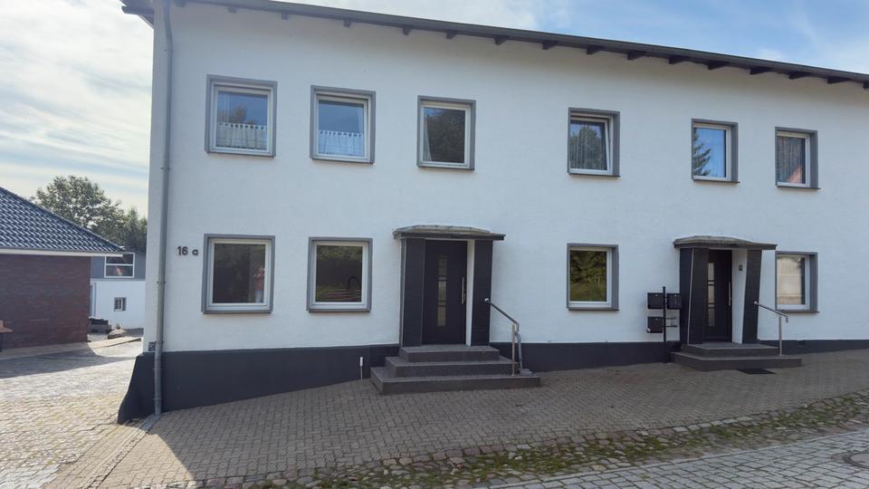 Vermiete 2 Raum Wohnung sofort Verfügbar zimmer