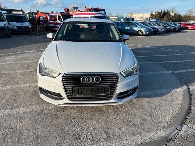 Audi A3 174.695 km 10.999 &euro; Mittenwalde 15749