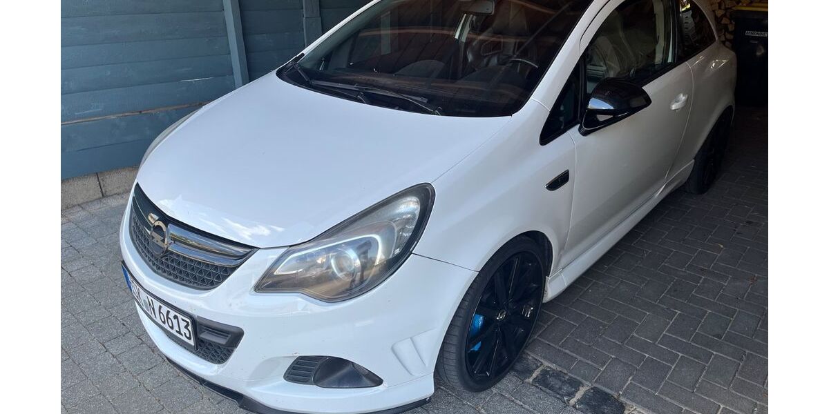 Opel Corsa 151.000 km 7.400 &euro; Schmallenberg 57392