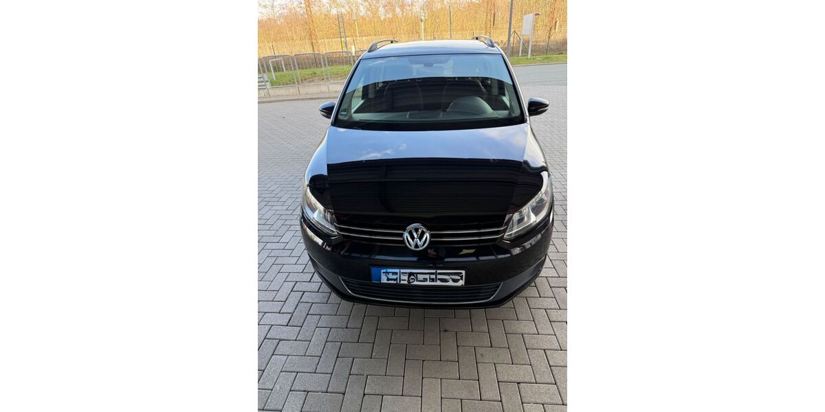VW Touran 187.500 km 6.150 &euro; Ketsch 68775