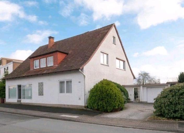 Gesamtes WohngebäudeGenerationshaus in Hiddenhausen zu vermieten