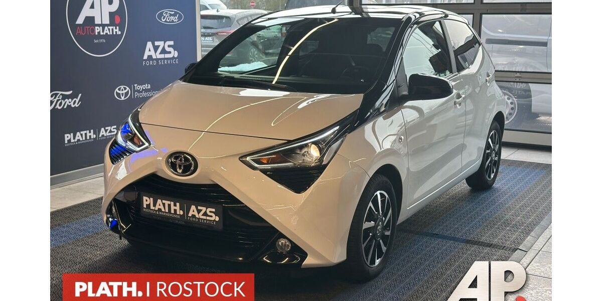 Toyota Aygo (X) 18.674 km 14.990 € Rostock 18059
