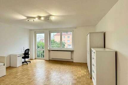 Zimmer Augsburg Innenstadt - 690&euro; | Angebot:26028852