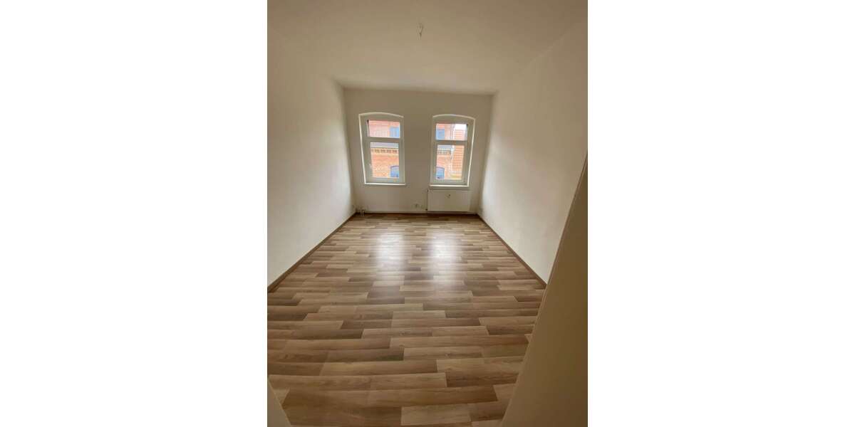 Etagenwohnung Delitzsch - 2 Zimmer, 50 m&sup2;, 375&euro; | Angebot:26068917