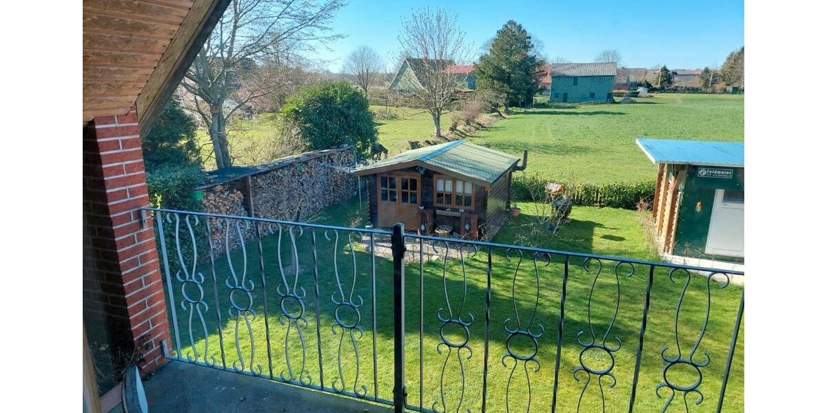 Einfamilienhaus Hamweddel - 5 Zimmer, 140 m&sup2;, 1.800&euro; | Angebot:26382509