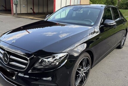 Mercedes-Benz E-Klasse 77.000 km 29.900 € Rosengarten 21224