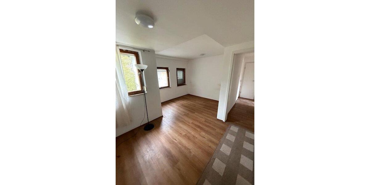 Doppelhaushälfte Fürth Atzenhof - 5.5 Zimmer, 130 m&sup2;, 1.800&euro; | Angebot:26129972