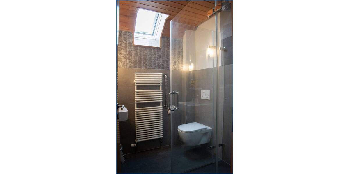 Mehrfamilienhaus, Wohnhaus Pfullendorf / Aach-Linz Aach-Linz - 6 Zimmer, 179 m&sup2;, 579.000&euro; | Angebot:25822691