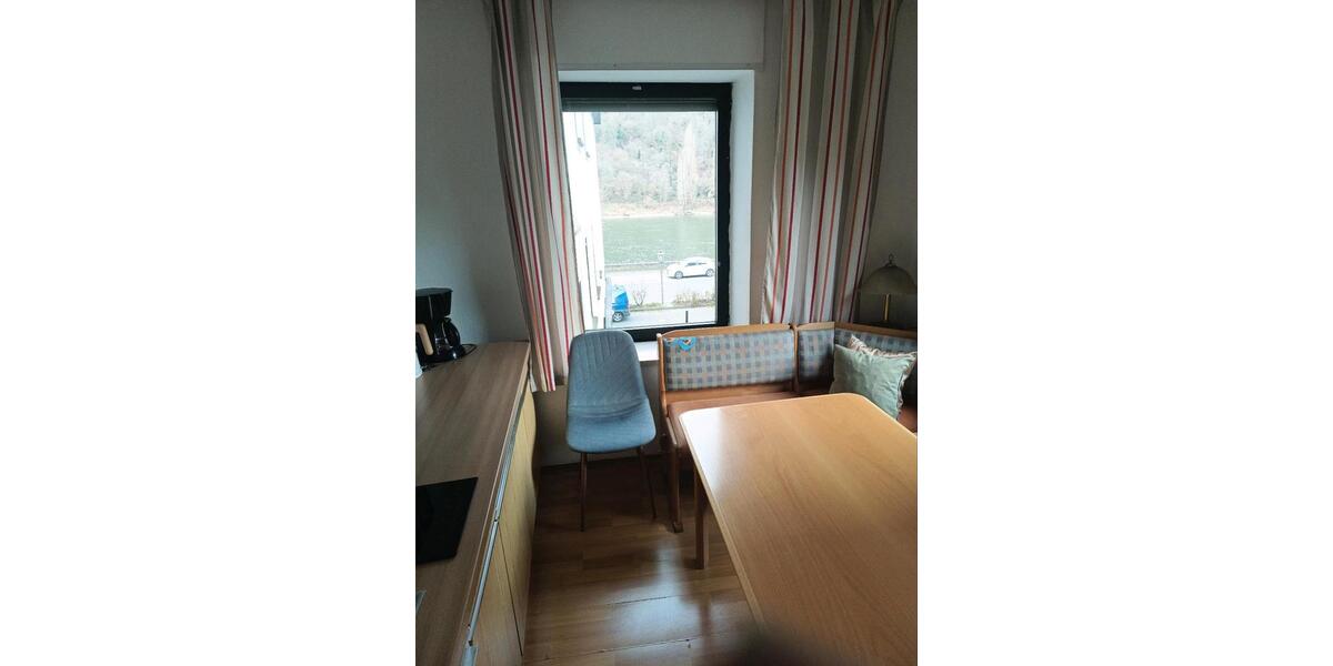 Einfamilienhaus Bullay - 7 Zimmer, 100 m&sup2;, 175.000&euro; | Angebot:24272390