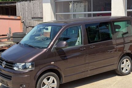 VW T5 Transporter 157.000 km 14.900 &euro; Ursensollen 92289