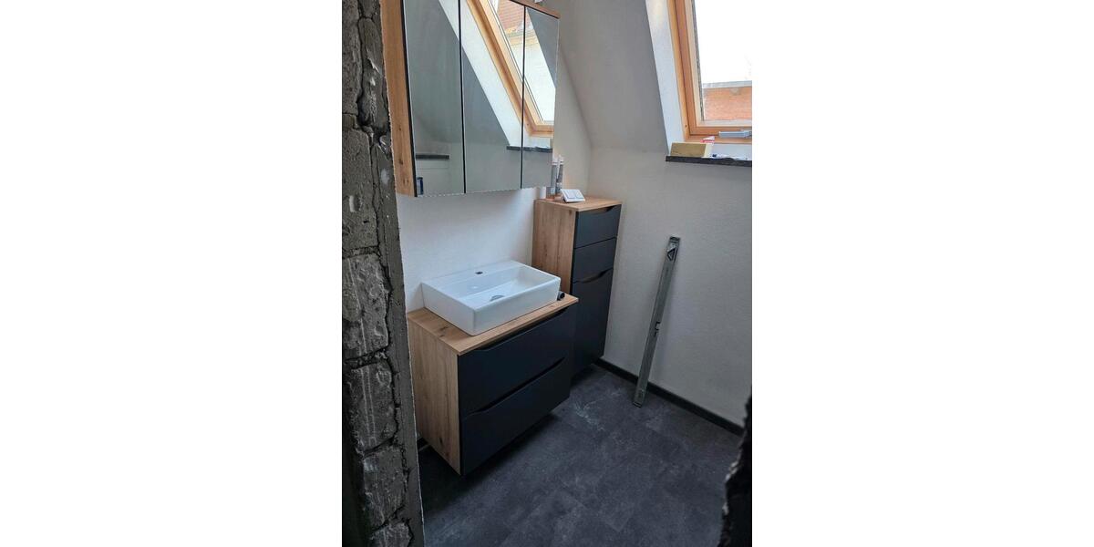 Reihenhaus Freyburg (Unstrut) - 7 Zimmer, 130 m&sup2;, 250.000&euro; | Angebot:27132366