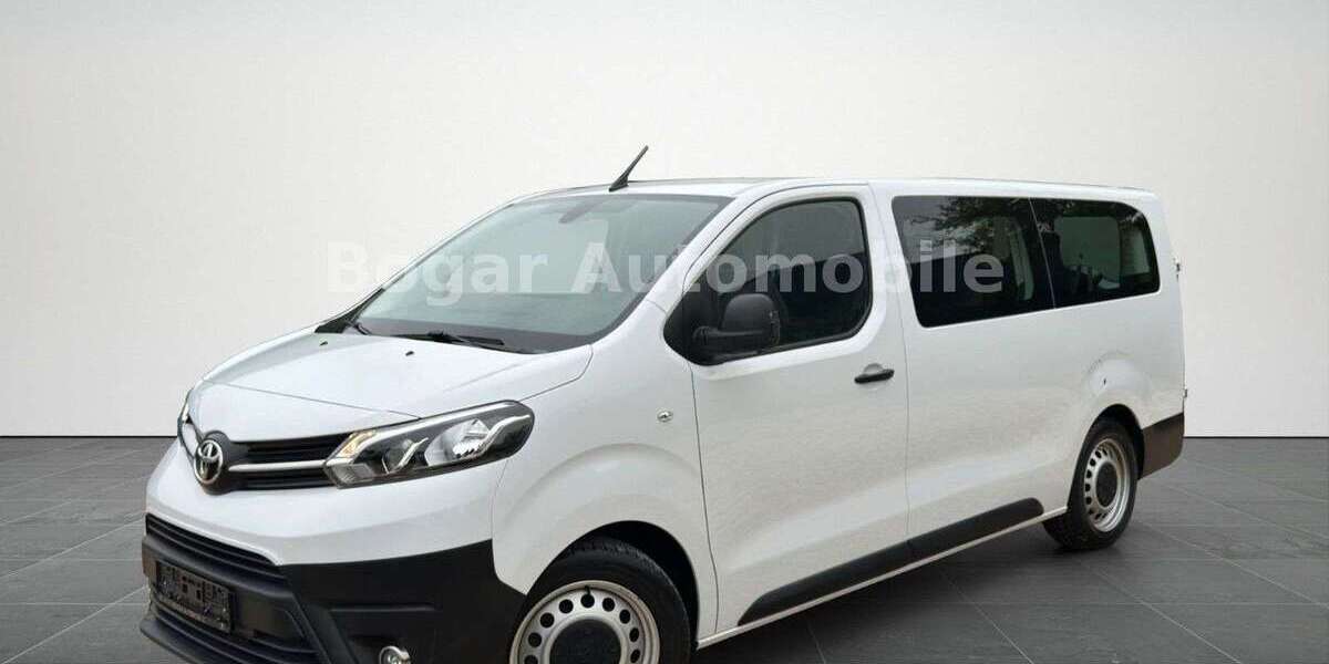 Toyota Proace 70.000 km 25.930 &euro; Mönchengladbach 41063