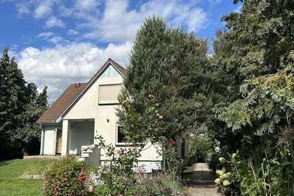 Haus zum Mieten in Falkensee 2.500 € 170 m² 6 zimmer