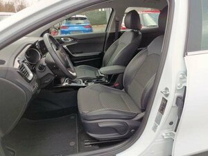 Kia XCEED 1.5T DCT7 VIS KOM 41.233 km 21.960 &euro; Höhenkirchen-Siegertsbrun 85635