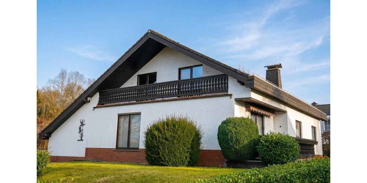 Einfamilienhaus Hillesheim - 7 Zimmer, 219 m&sup2;, 389.000&euro; | Angebot:26963953
