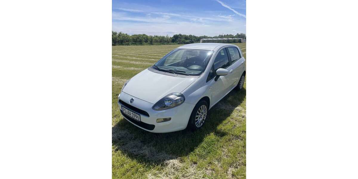 Fiat Grande Punto 165.000 km 2.350 &euro; Haseldorf 25489