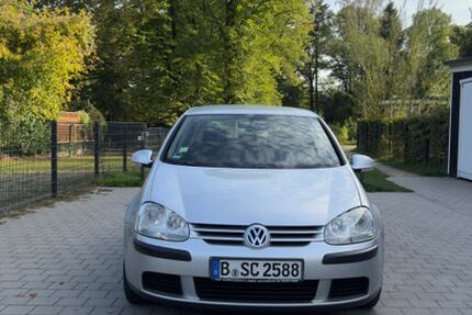 VW Golf 194.000 km 1.899 &euro; Berlin 12357