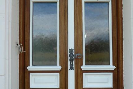 4,5 Zimmer Wohnung auch als Büro-bzw. Praxisfläche nutzbar 4.5 zimmer