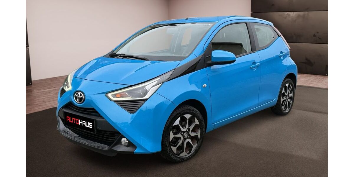 Toyota Aygo (X) 65.000 km 9.100 &euro; Datteln 45711