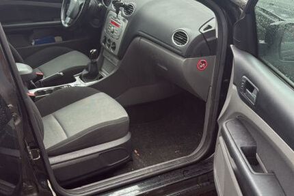 Ford Focus 100.000 km 3.500 &euro; Nürnberg 90441