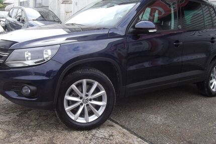 VW Tiguan 70.000 km 19.899 € Berlin 12277
