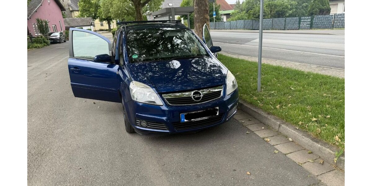 Opel Zafira 180.100 km 3.500 &euro; Coburg 96450