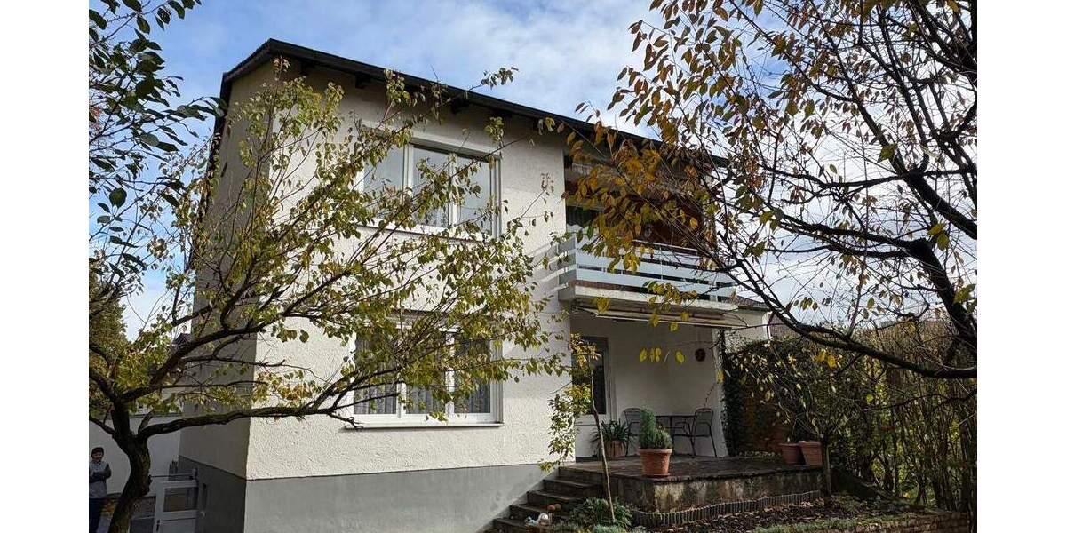 Mehrfamilienhaus, Wohnhaus Landshut West - 8 Zimmer, 499.000&euro; | Angebot:25644290